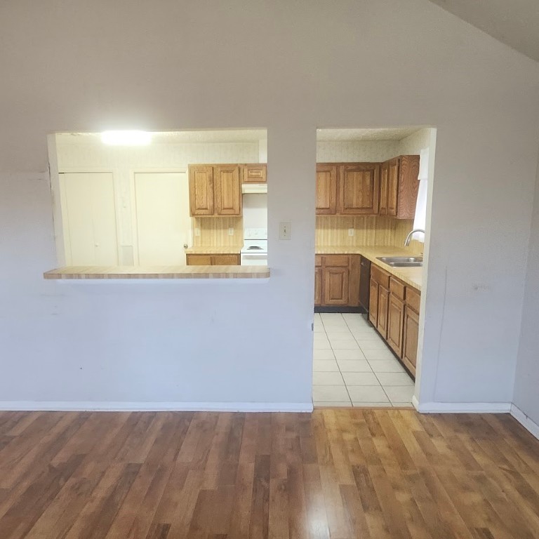 6443 Allerton Street Houston, TX 77084 - Photo 5 of 18 a view of an empty room with a window