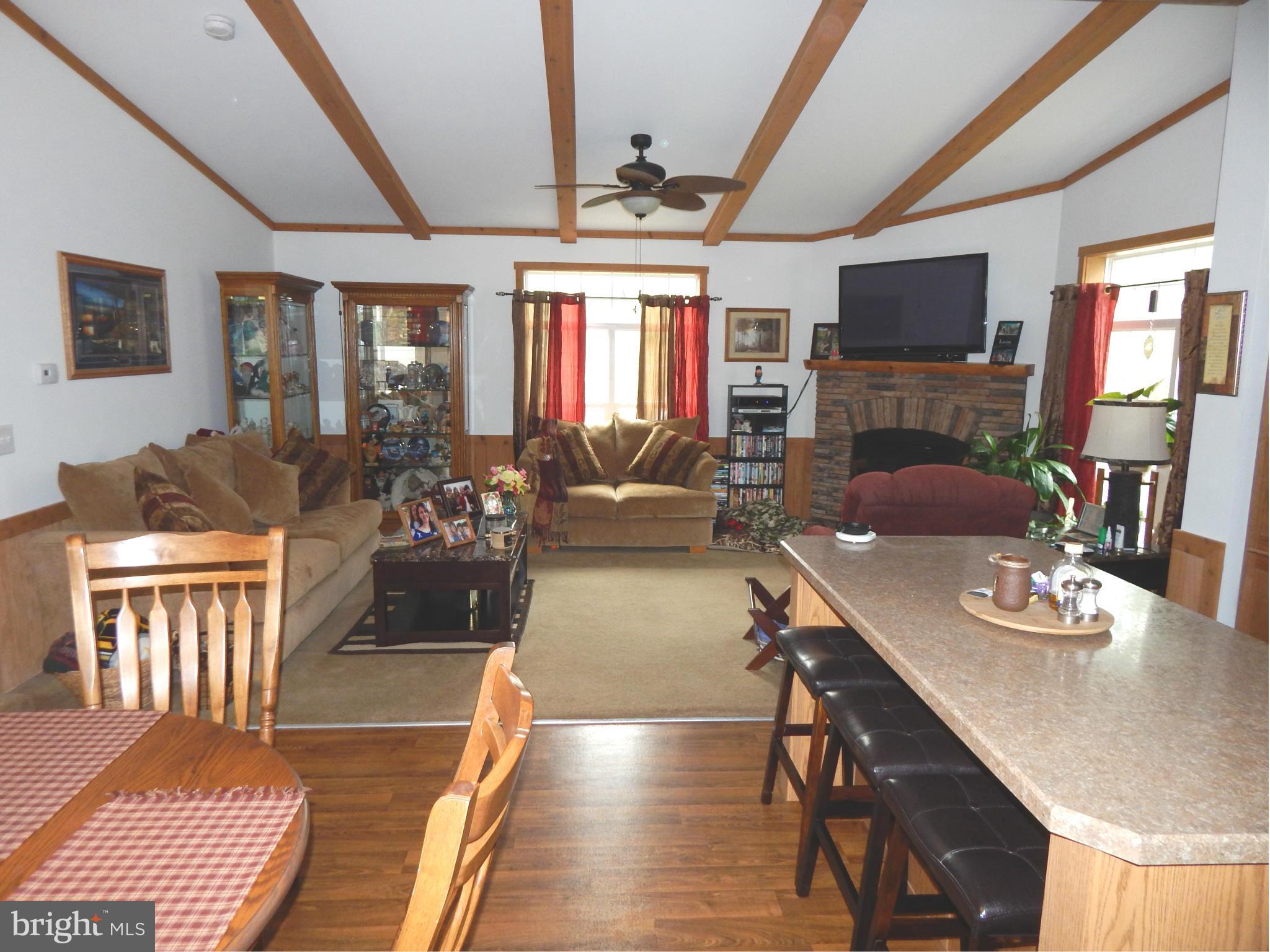 3280 Buck Hill Road Gerrardstown, WV 25420 - Photo 4 of 23 Interior (General)