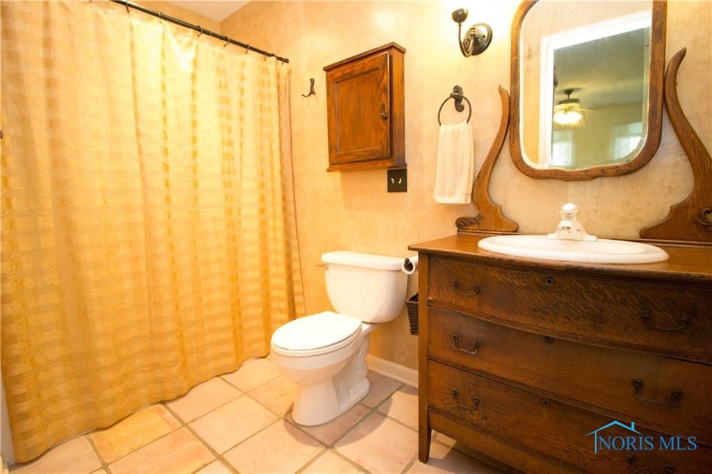 23810 Dunbridge Road Perrysburg, OH 43551 - Photo 29 of 33 Gallery Image 29
