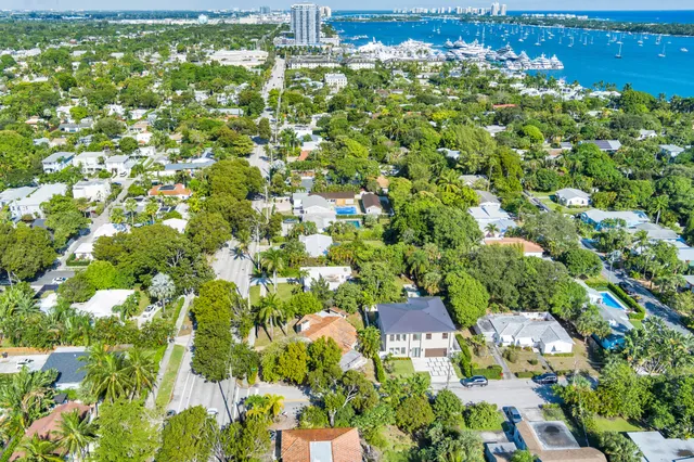 $3,950,000 | 383 31st Court, West Palm Beach, FL 33407