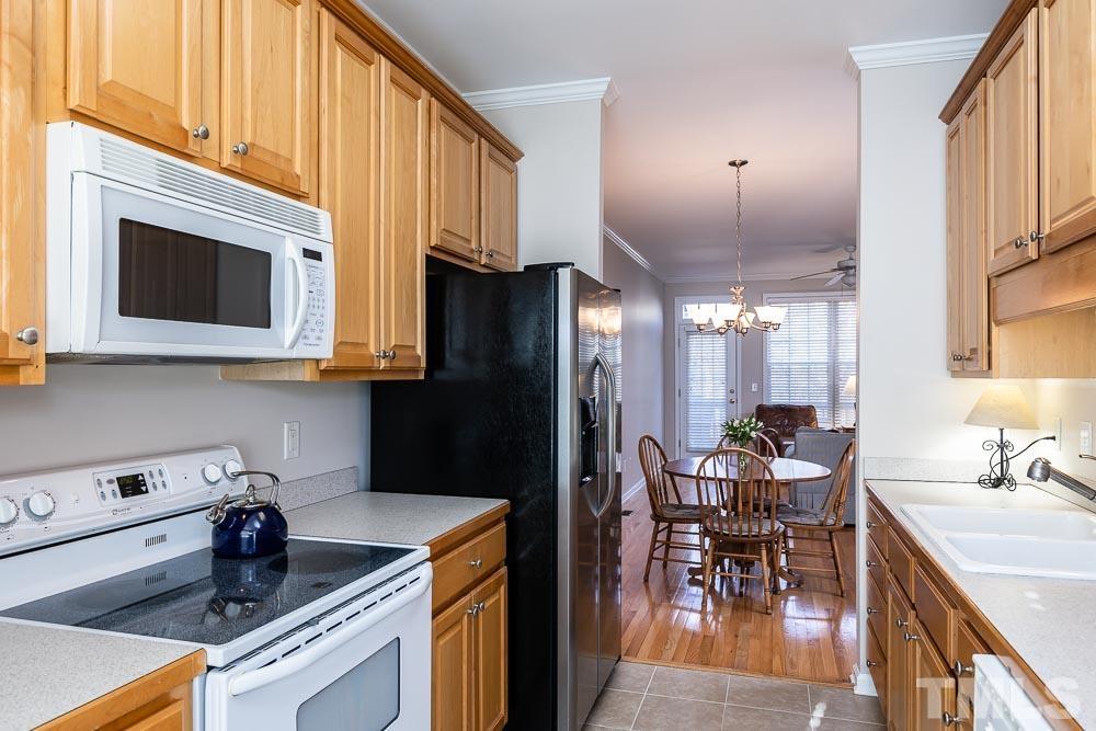 66 Scottish Lane Durham, NC 27707 - Photo 6 of 24