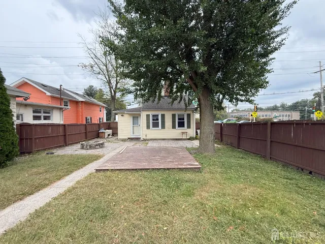 $2,250 | 861 Georges Road, Monmouth Junction, NJ 08852