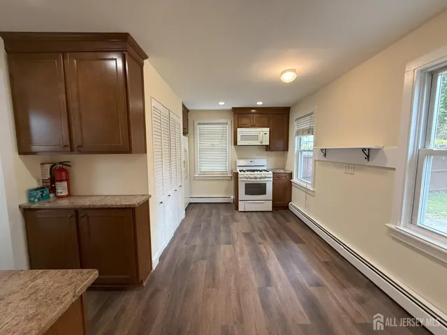 $2,250 | 861 Georges Road, Monmouth Junction, NJ 08852