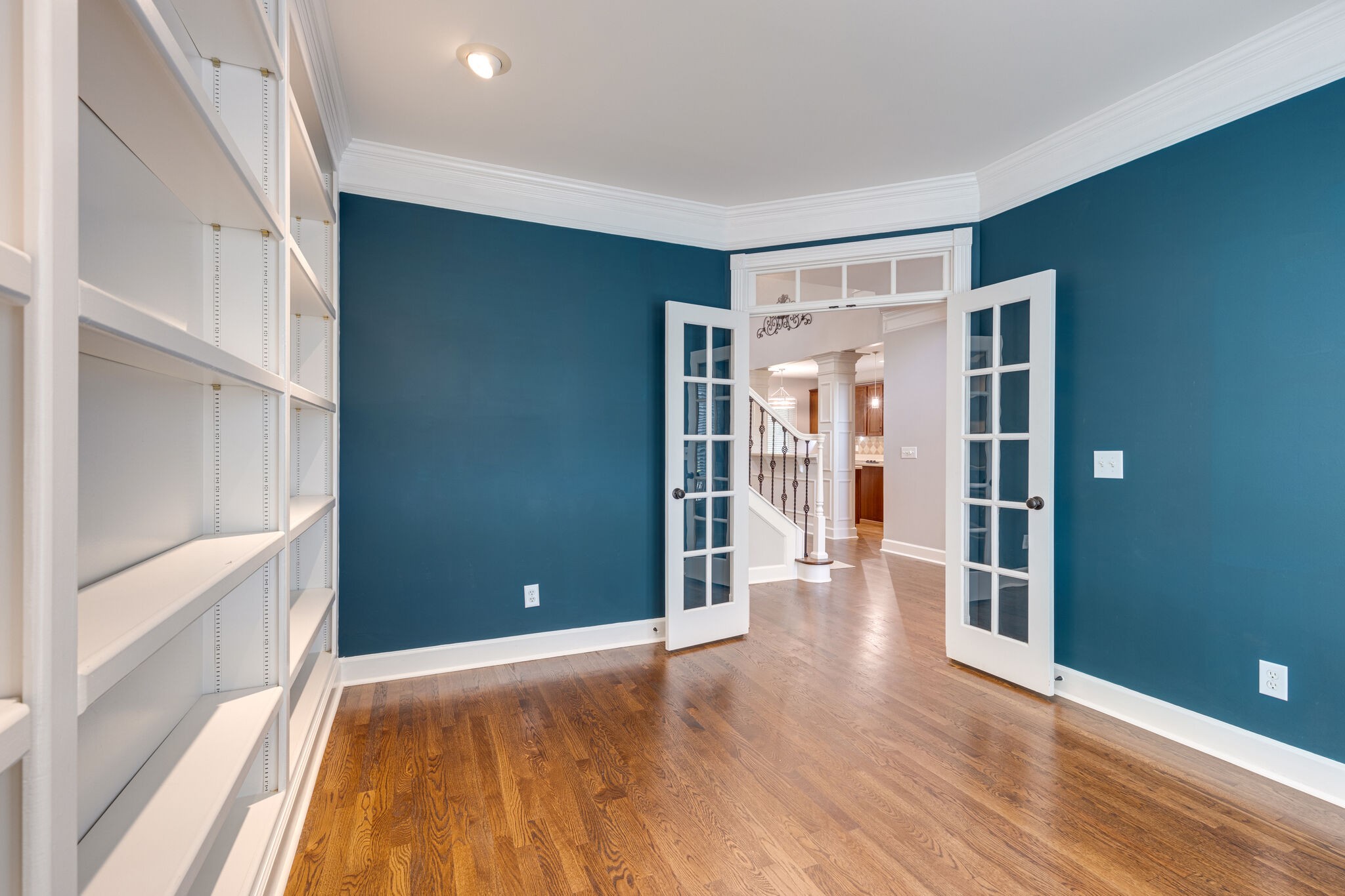 119 Richards Glen Drive Franklin, TN 37067 - Photo 15 of 41 a view of livingroom with furniture and wooden floor