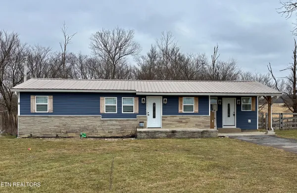 $239,900 | 217 Yoakum Lane, Speedwell, TN 37870