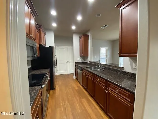 $1,800 | 17017 Washingtonia Lane, D'Iberville, MS 39540