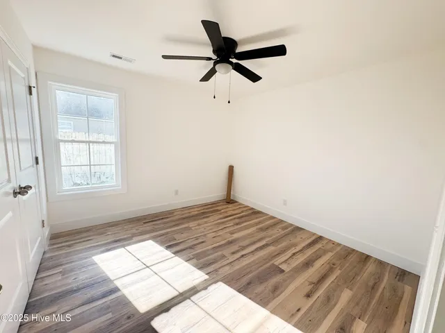 $255,000 | 205 Jenkins Avenue, Maysville, NC 28555