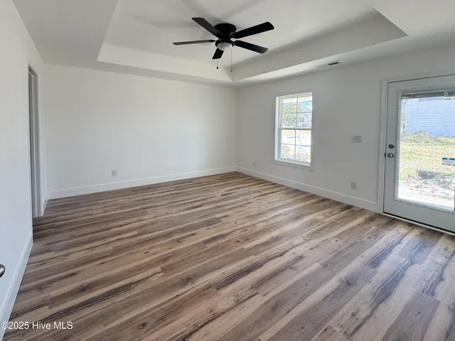 $255,000 | 205 Jenkins Avenue, Maysville, NC 28555