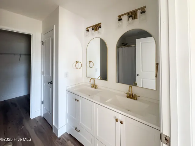 $255,000 | 205 Jenkins Avenue, Maysville, NC 28555