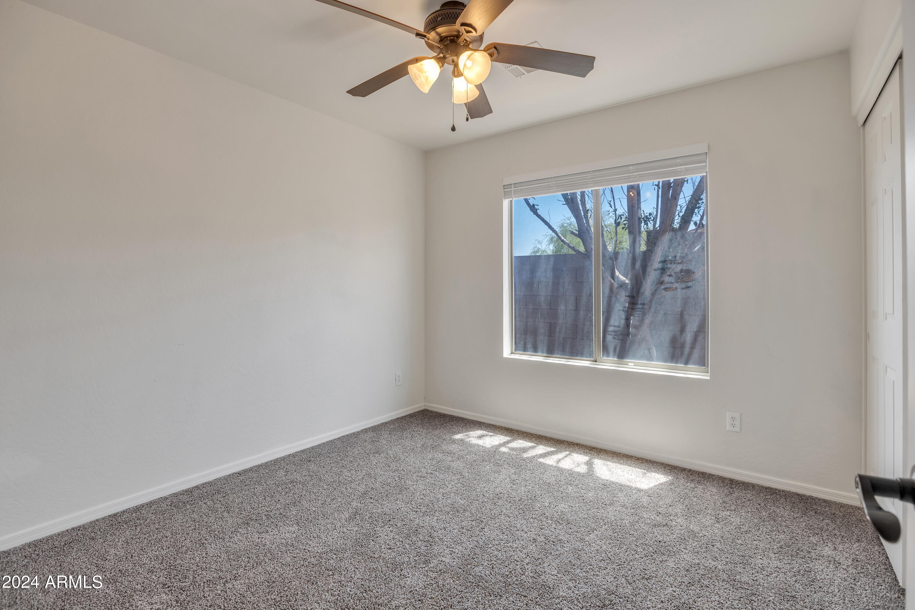 1209 West Vineyard Road Phoenix, AZ 85041 - Photo 22 of 31 Vineyard - 1162