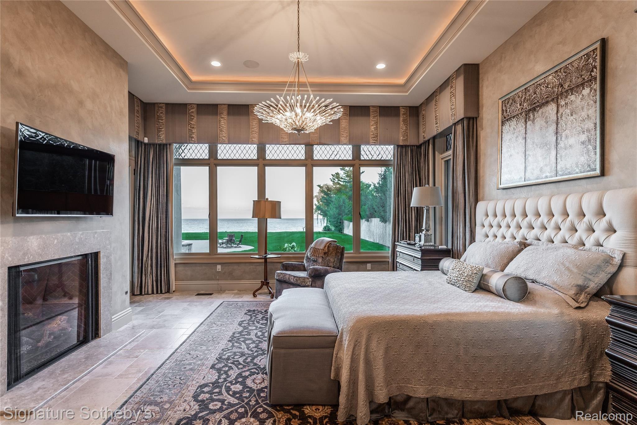 984 Lake Shore Road Grosse Pointe, MI 48236 - Photo 15 of 43 1 (15 of 44).jpg