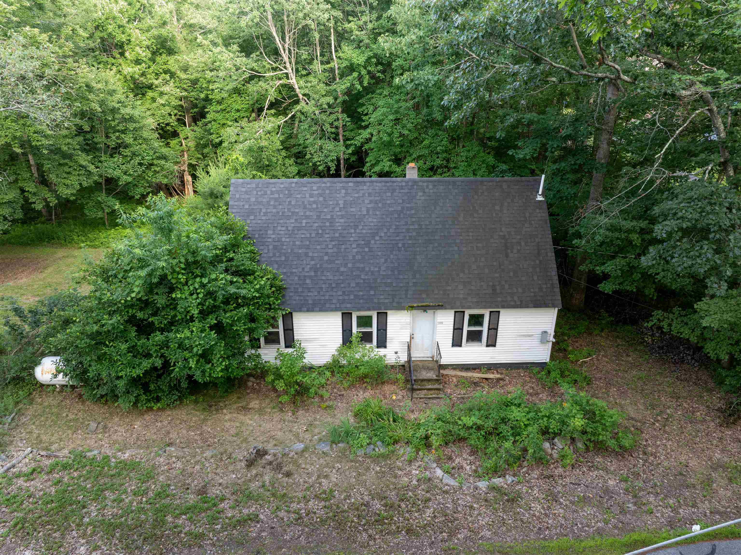 235 Young Road Barrington, NH 03825 - Photo 8 of 37