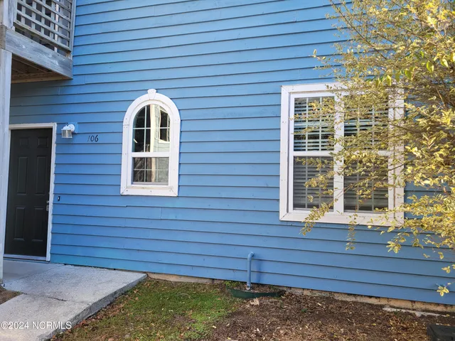 $1,325 | 4220 Wilshire Boulevard, Unit 106, Wilmington, NC 28403