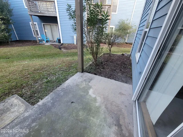 $1,325 | 4220 Wilshire Boulevard, Unit 106, Wilmington, NC 28403