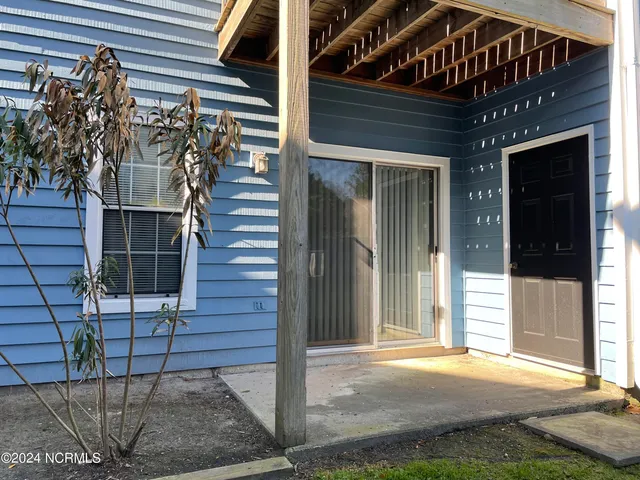 $1,325 | 4220 Wilshire Boulevard, Unit 106, Wilmington, NC 28403