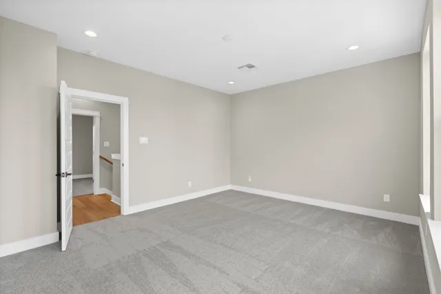 $349,900 | 5832 Highland Sun Lane, Houston, TX 77091