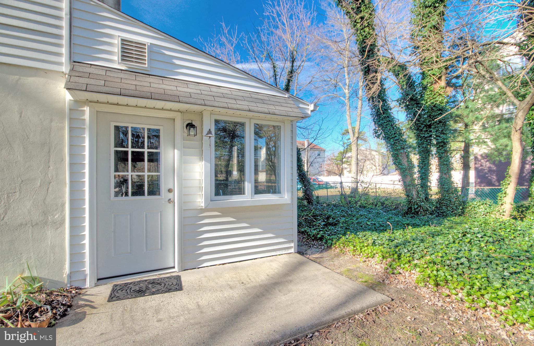 1911 Egg Harbor Road Lindenwold, NJ 08021 - Photo 6 of 58