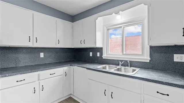 $2,050 | 168 Devonshire Street, Unit 1, Providence, RI 02908