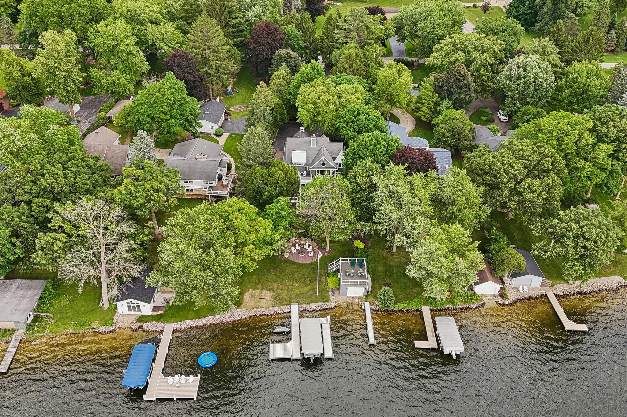 W343N6293 South Bayview Road Oconomowoc, WI 53066 - Photo 94 of 104 A view from above