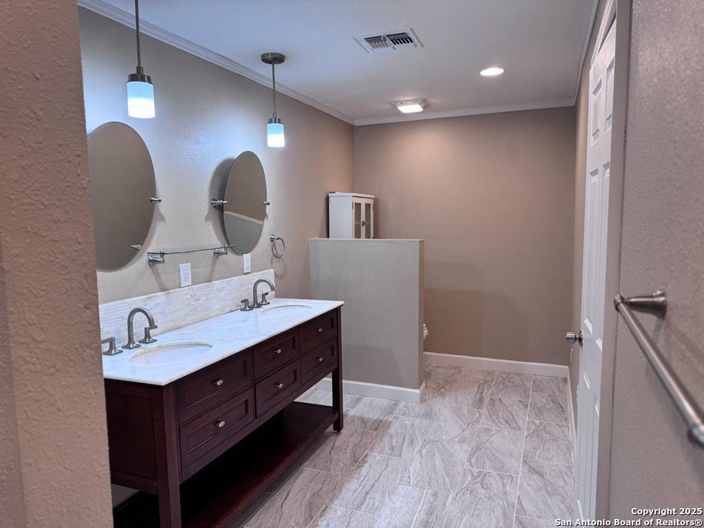 1402 North Tyler Christine, TX 78012 - Photo 11 of 17
