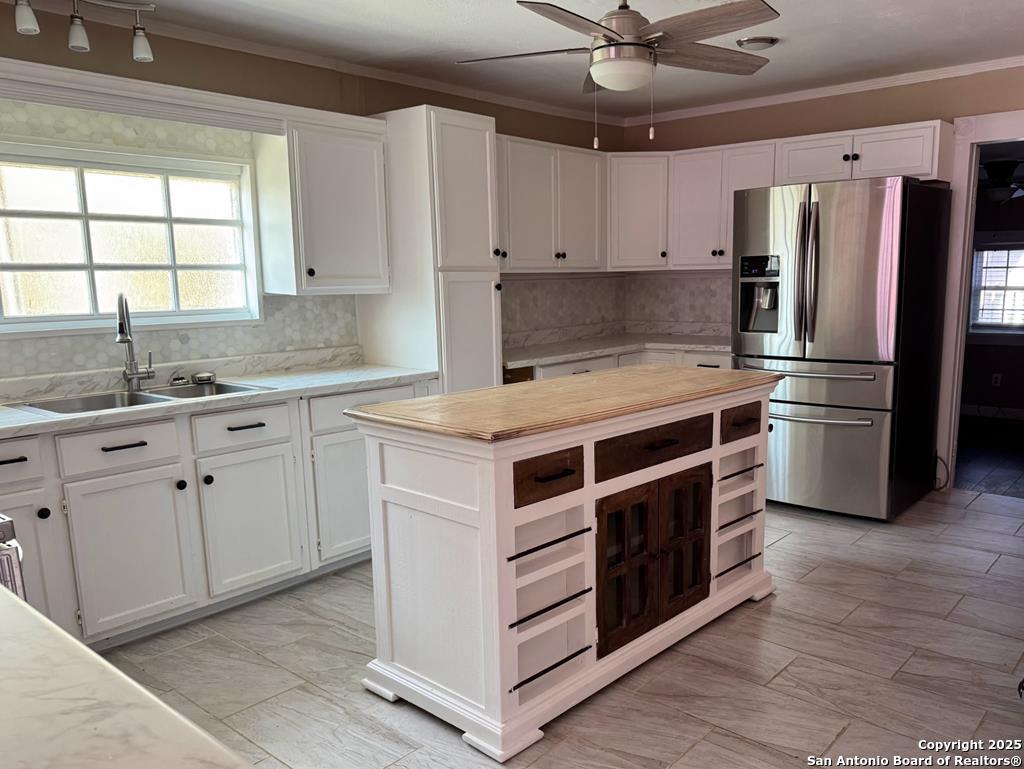 1402 North Tyler Christine, TX 78012 - Photo 8 of 17