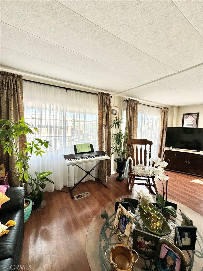 16601 Garfield Avenue, Unit 91 Paramount, CA 90723 - Photo 27 of 33