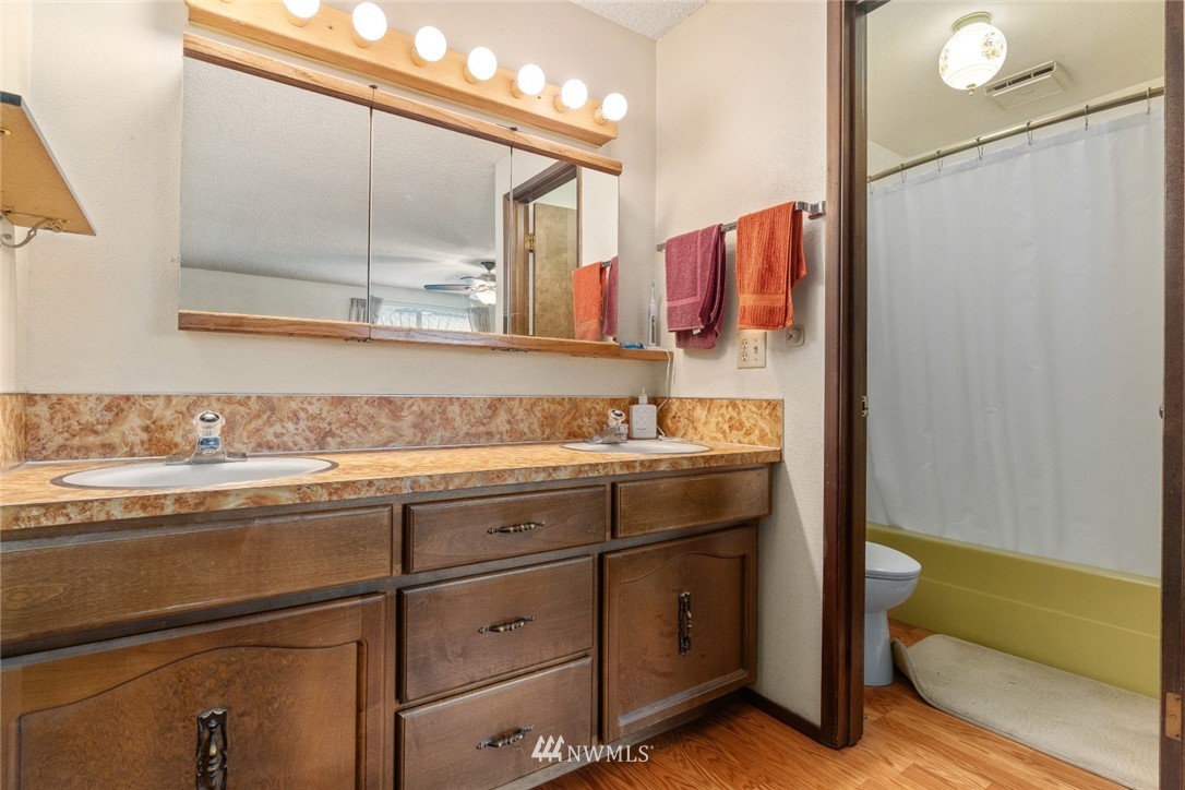 1212 Johnson Road Centralia, WA 98531 - Photo 12 of 21 Gallery Image 12