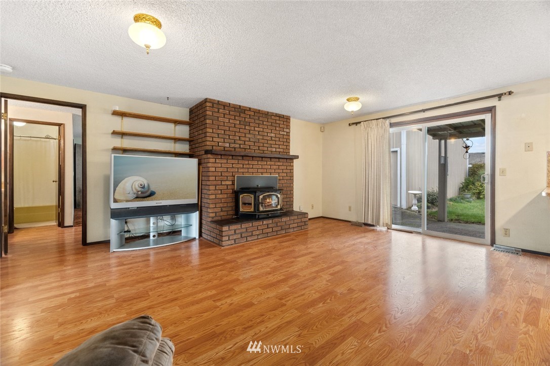 1212 Johnson Road Centralia, WA 98531 - Photo 5 of 21 Gallery Image 5
