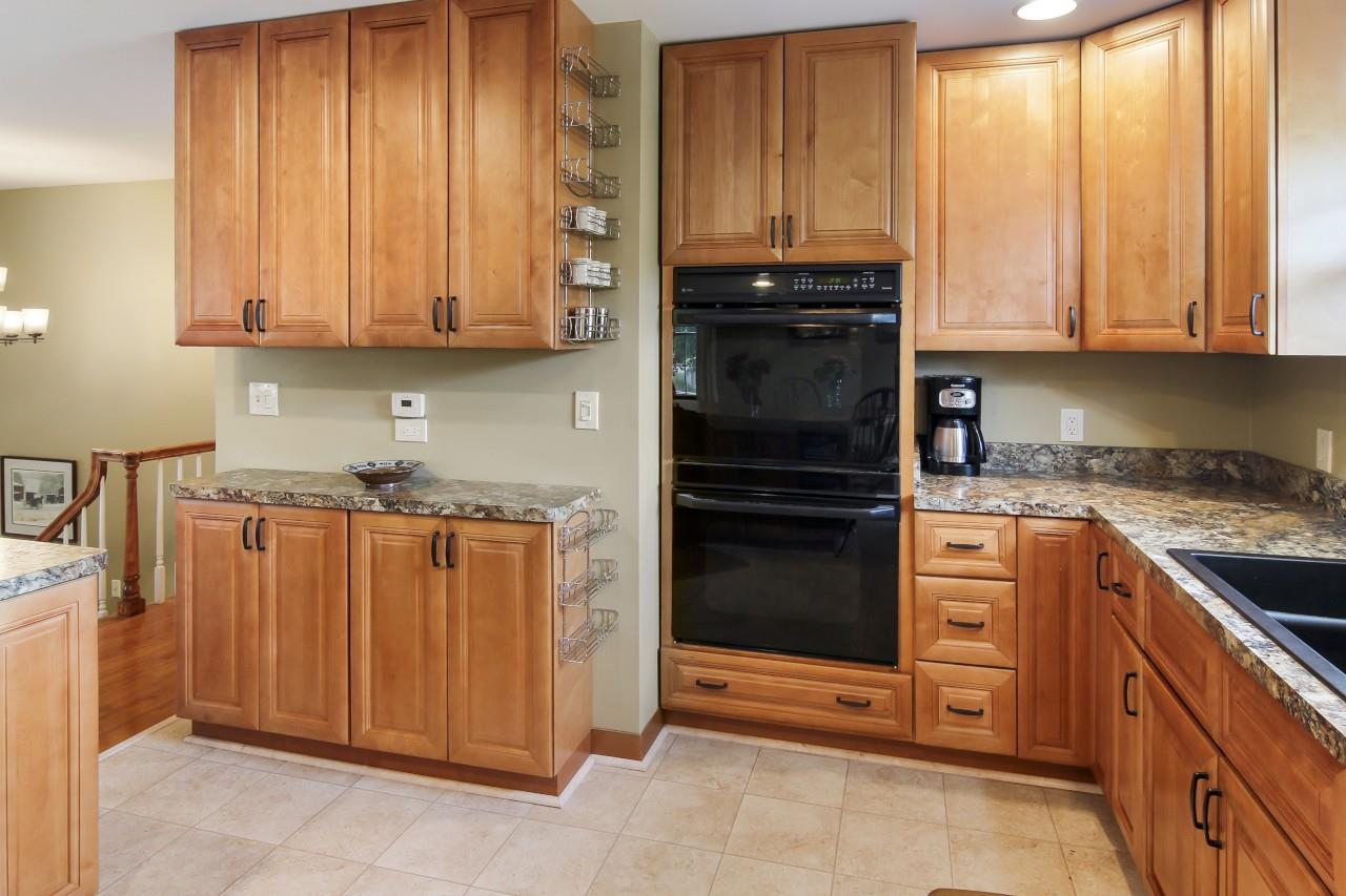 5734 Apple Valley Road Williamsburg, MI 49690 - Photo 9 of 34 1879440-8.JPG