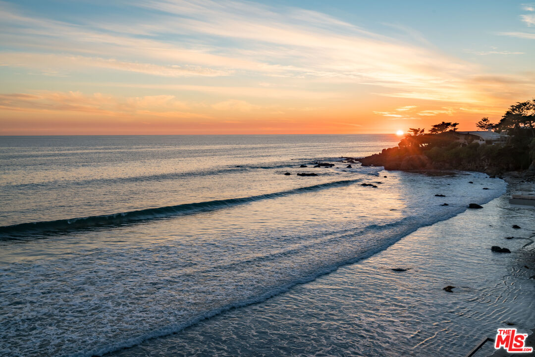 31444 Broad Beach Road Malibu, CA 90265 - Photo 35 of 36 a view of an ocean beach