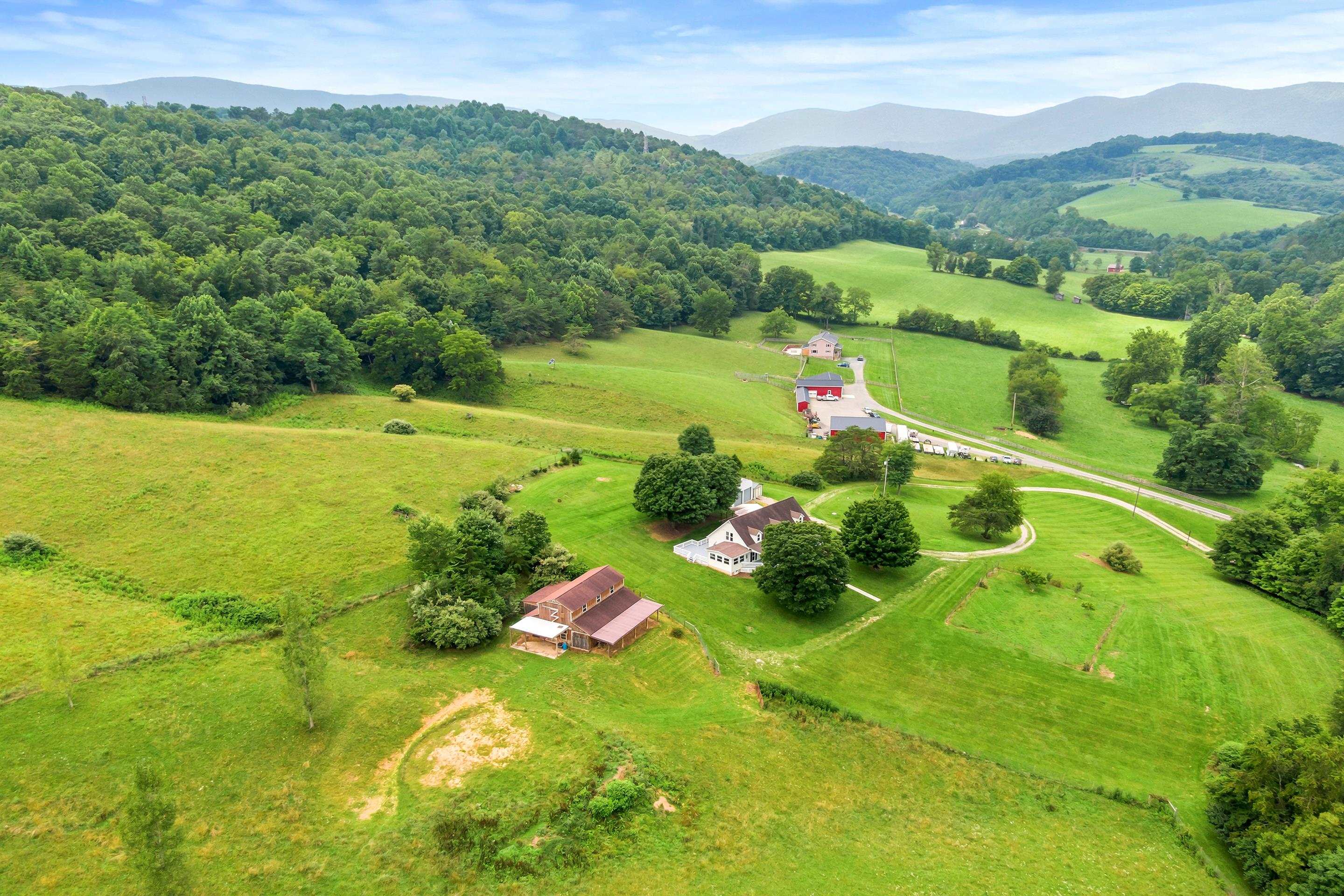 1862 Spring Valley Road Staffordsville, VA 24167 - Photo 86 of 96 Gallery Image 86