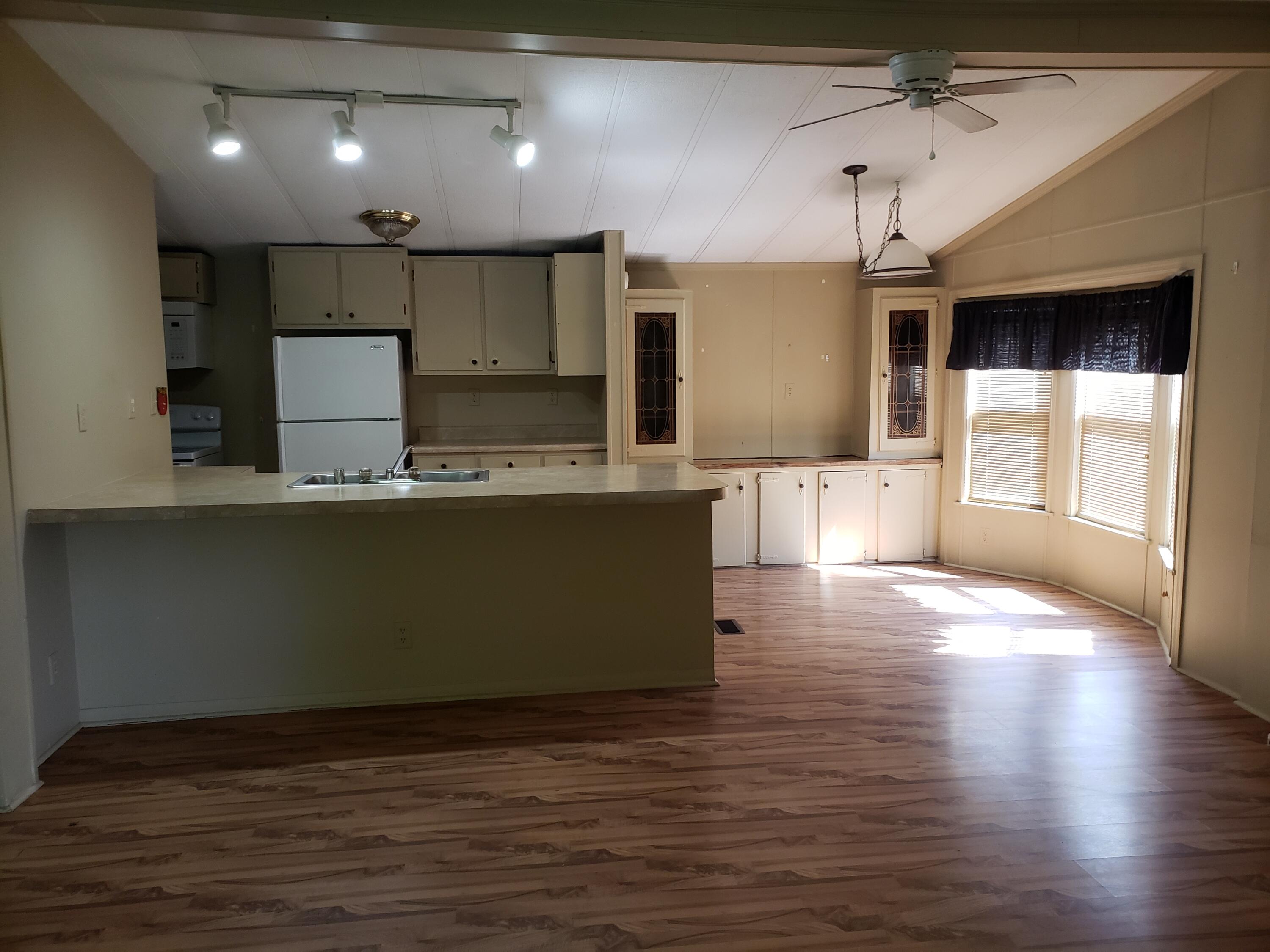 2489 Slate Branch Road Somerset, KY 42503 - Photo 7 of 14 20220806_160026