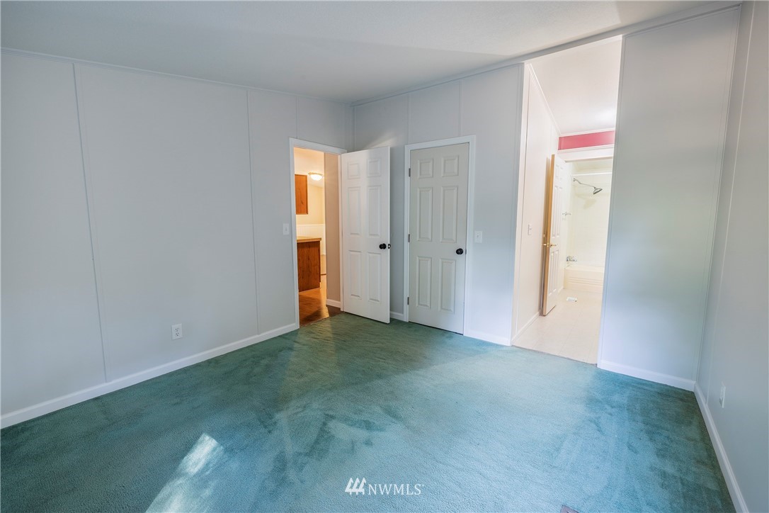 441 Northeast Larson Lake Road Belfair, WA 98528 - Photo 11 of 33 Gallery Image 11