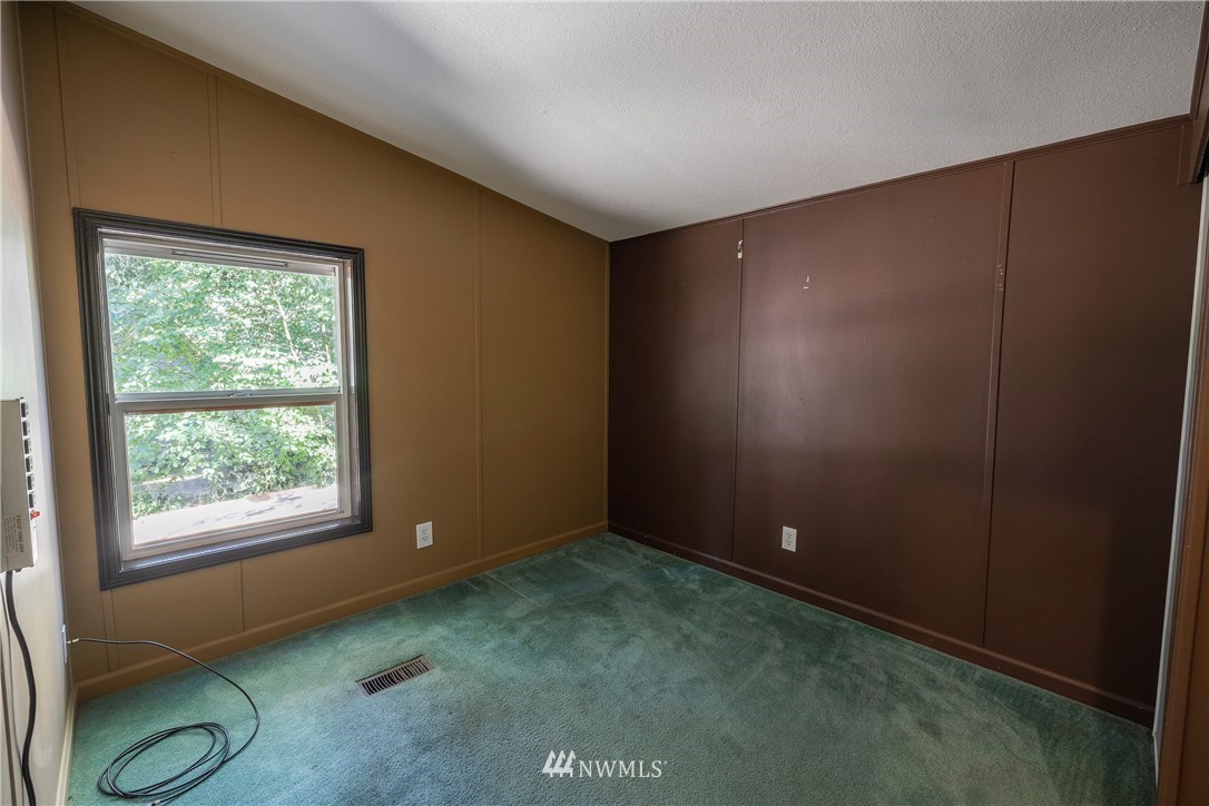 441 Northeast Larson Lake Road Belfair, WA 98528 - Photo 16 of 33 Gallery Image 16