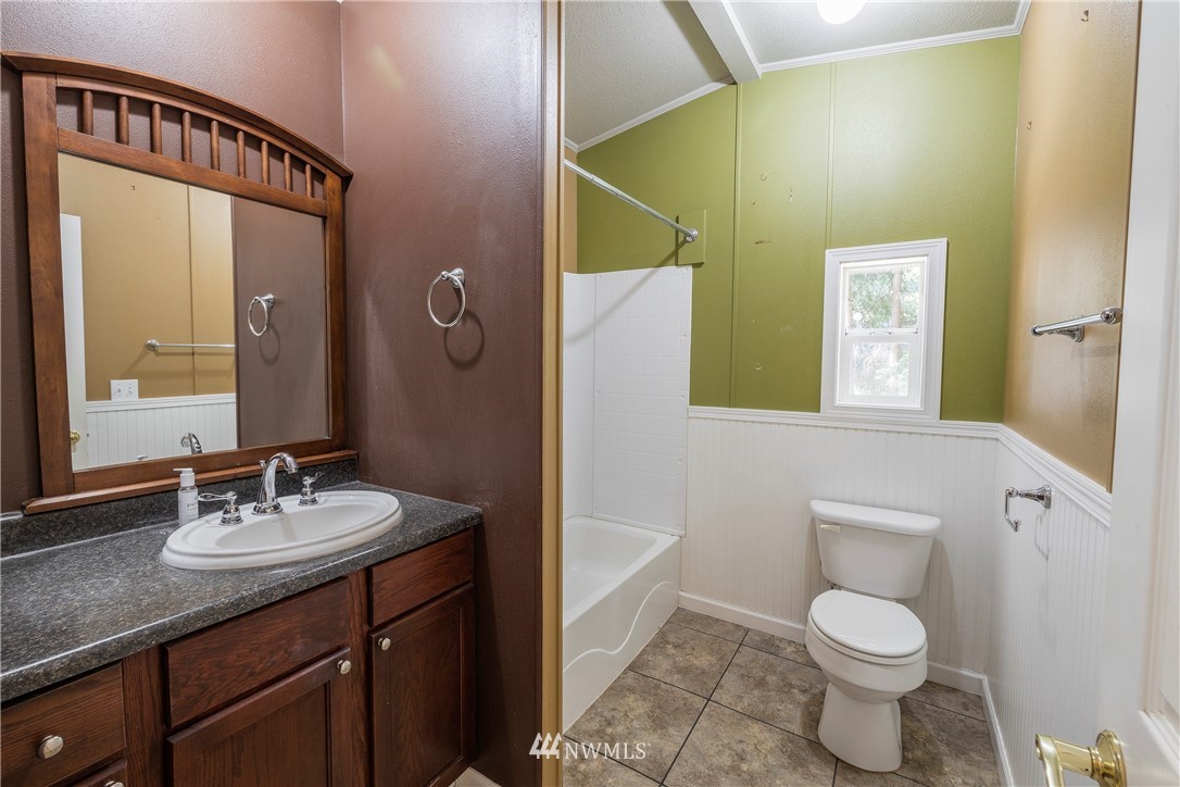 441 Northeast Larson Lake Road Belfair, WA 98528 - Photo 20 of 33 Gallery Image 20