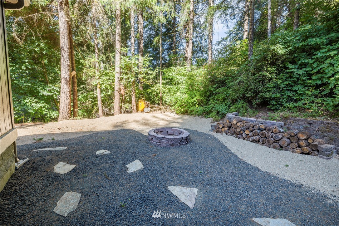 441 Northeast Larson Lake Road Belfair, WA 98528 - Photo 24 of 33 Gallery Image 24