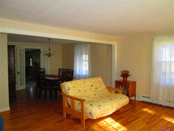 51 Newell Road Holden, MA 01520 - Photo 13 of 27