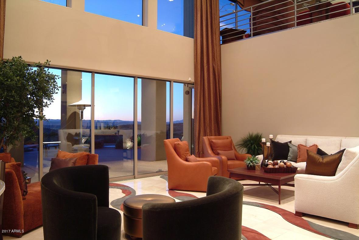 7200 West Rambling Road Prescott, AZ 86305 - Photo 3 of 35 Living Room