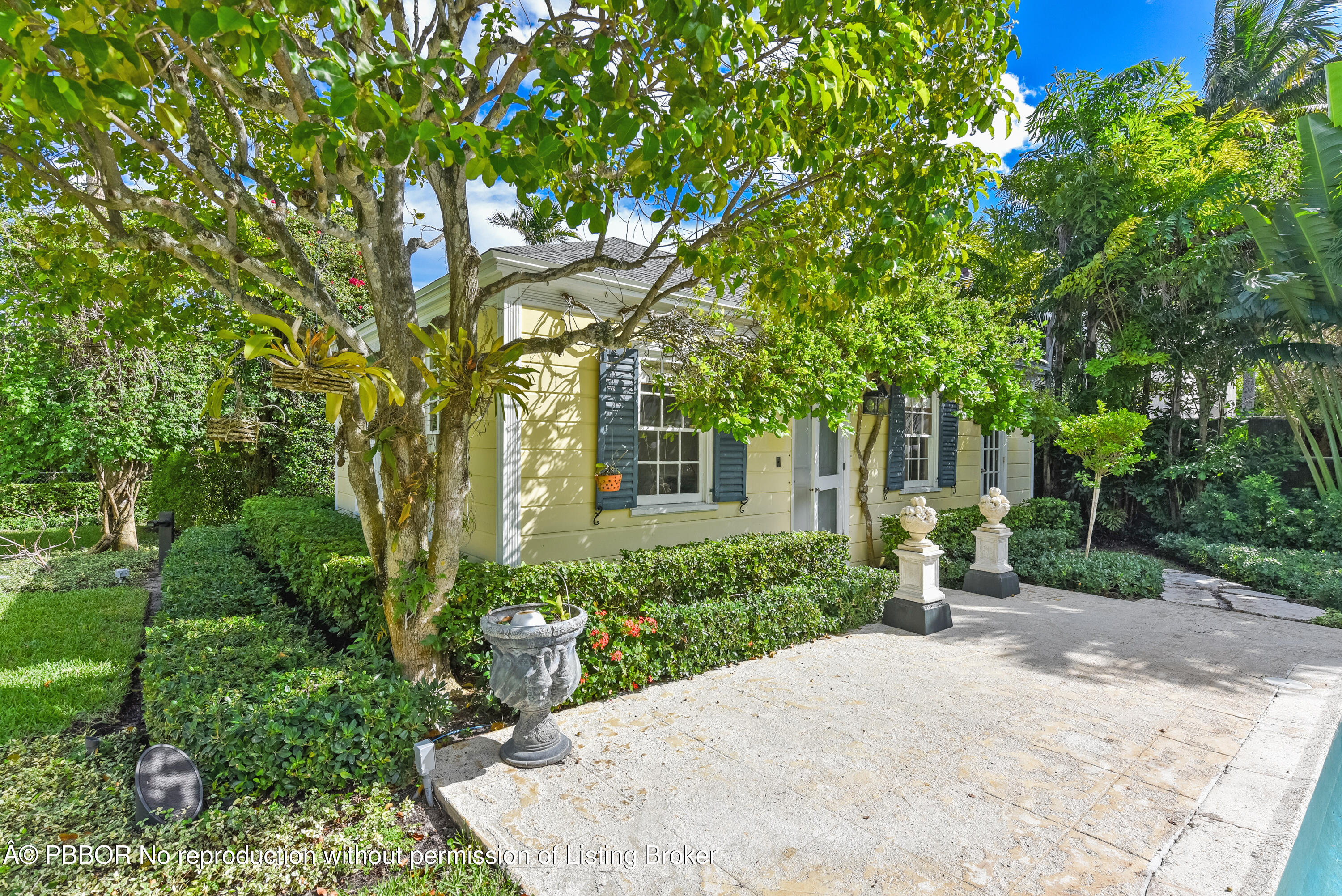 250 Algoma Road Palm Beach, FL 33480 - Photo 41 of 60 250 Algoma Rd Palm Beach FL-print-046-01
