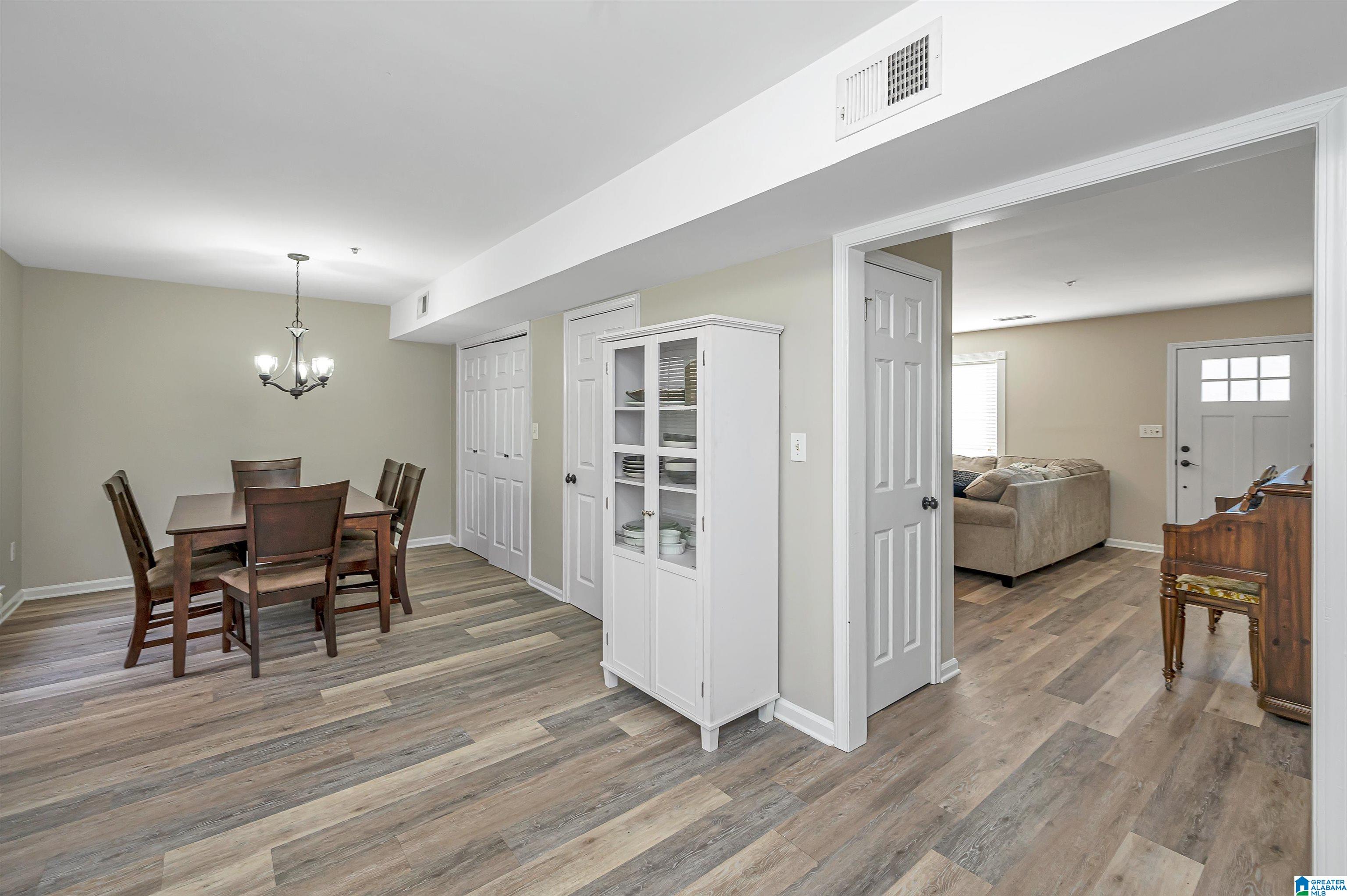 217 Willow Point Circle Alabaster, AL 35007 - Photo 13 of 33