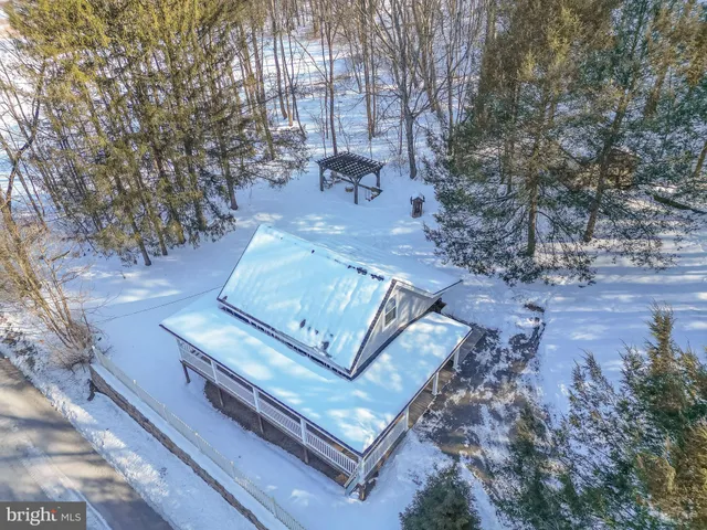 $239,000 | 940 Deibler Gap Road, Dalmatia, PA 17017