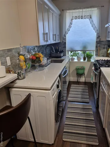 $499,988 | 141-34 78th Avenue, Unit 1C | Kew Gardens Hills