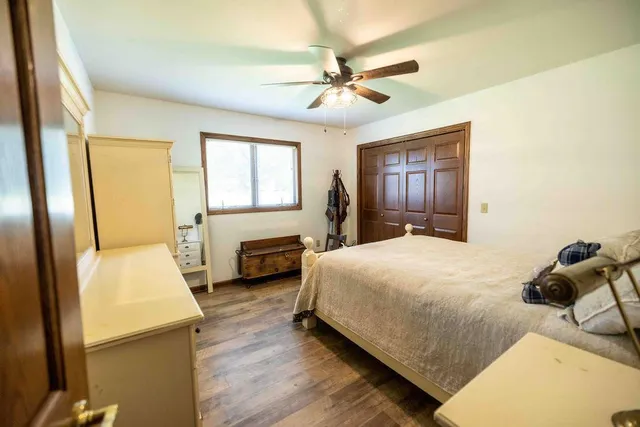 $699,900 | 4 South Fox Lake Drive East, Sherburn, MN 56171