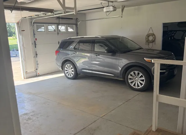 $699,900 | 4 South Fox Lake Drive East, Sherburn, MN 56171