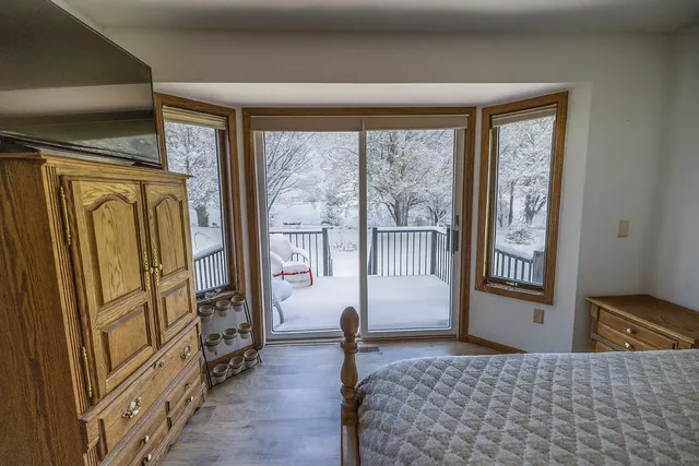 $699,900 | 4 South Fox Lake Drive East, Sherburn, MN 56171