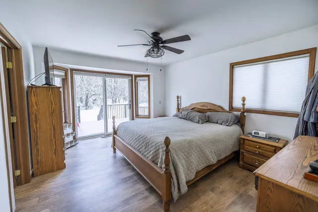 $699,900 | 4 South Fox Lake Drive East, Sherburn, MN 56171