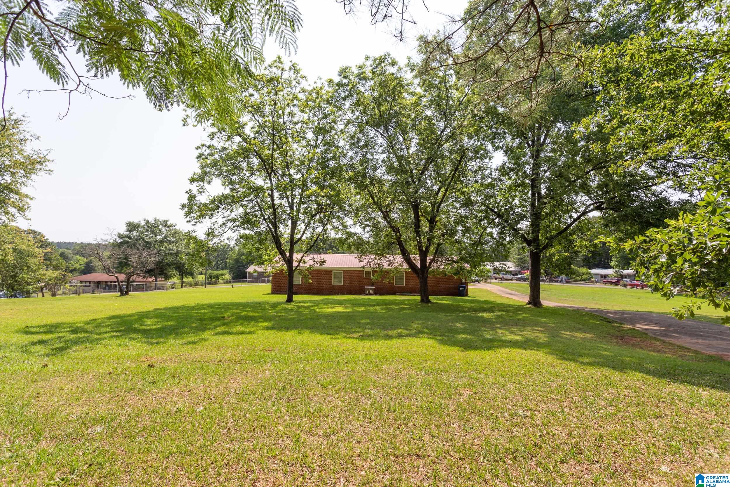 200 Goodwin Lane Talladega, AL 35160 - Photo 28 of 34