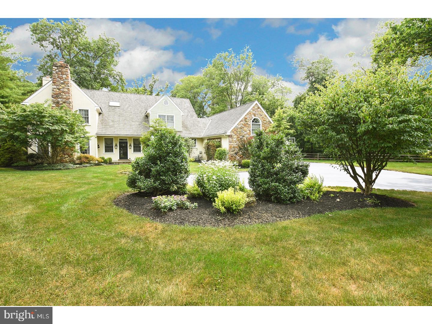 1360 Sugartown Road Berwyn, PA 19312 - Photo 2 of 24 Gallery Image 2
