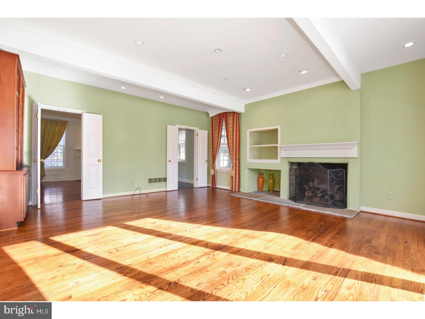 1360 Sugartown Road Berwyn, PA 19312 - Photo 5 of 24 Great Room