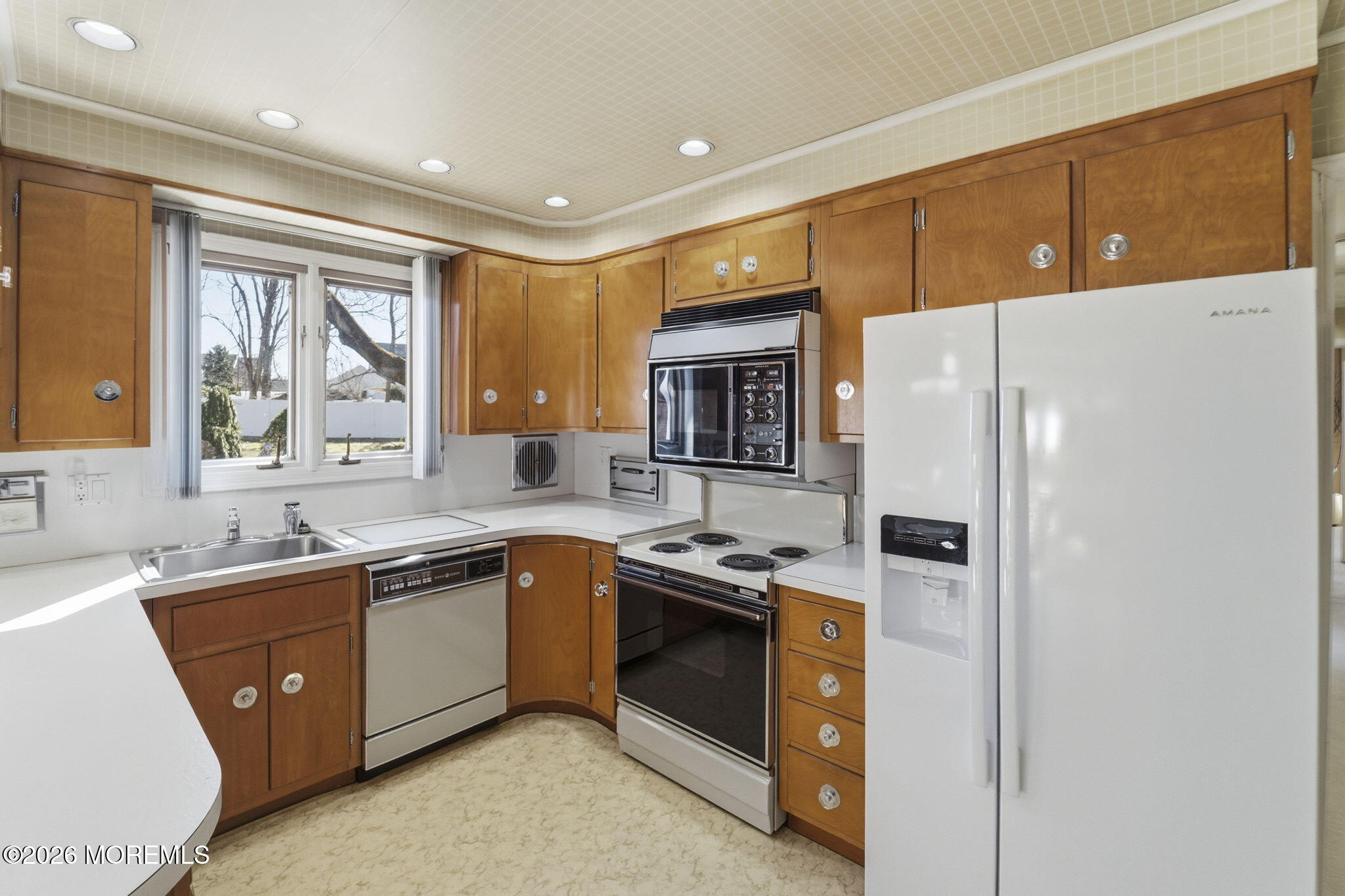 440 Broadway Road Freehold, NJ 07728 - Photo 18 of 50 34-web-or-mls-DSC07106